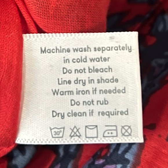 Roller Rabbit Lorien Carlisa Maxi Tier Skirt Red Blue Floral Size Small - Picture 7 of 7